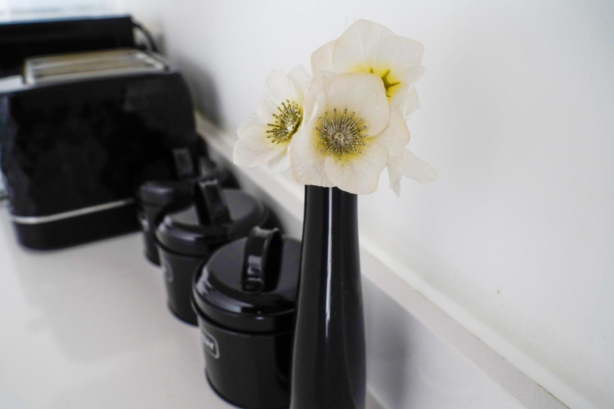 Manchester City Centre Apt With Balcony & Free Parking - Including Free 1-Hour Late Check-Out For Bookings On The 29Th 31St May, Justeat Voucher For 2-Night Stays Minimum! แมนเชสเตอร์ ภายนอก รูปภาพ
